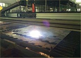 �������и��